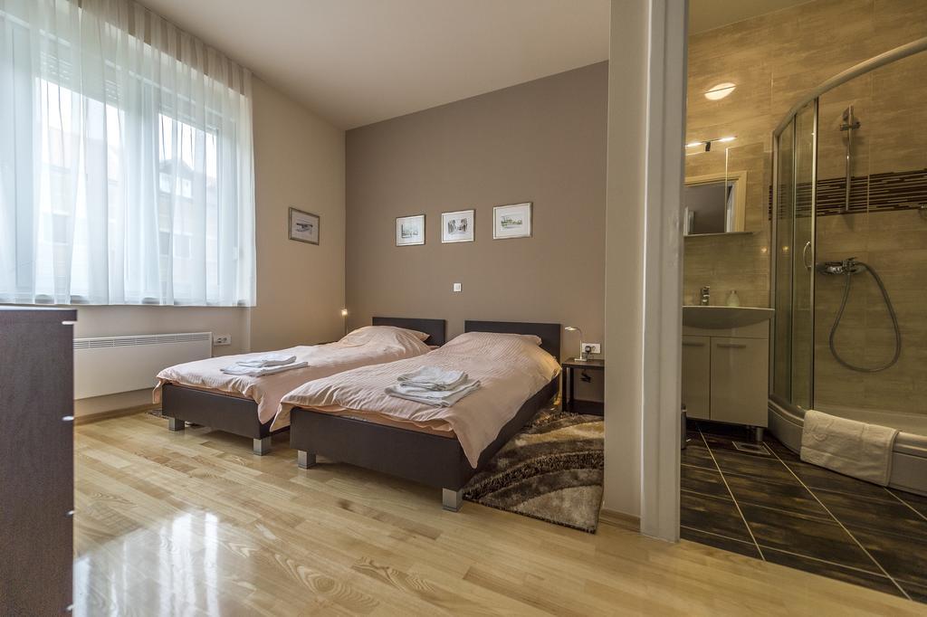 Apartman Cesaric Ösek Dış mekan fotoğraf