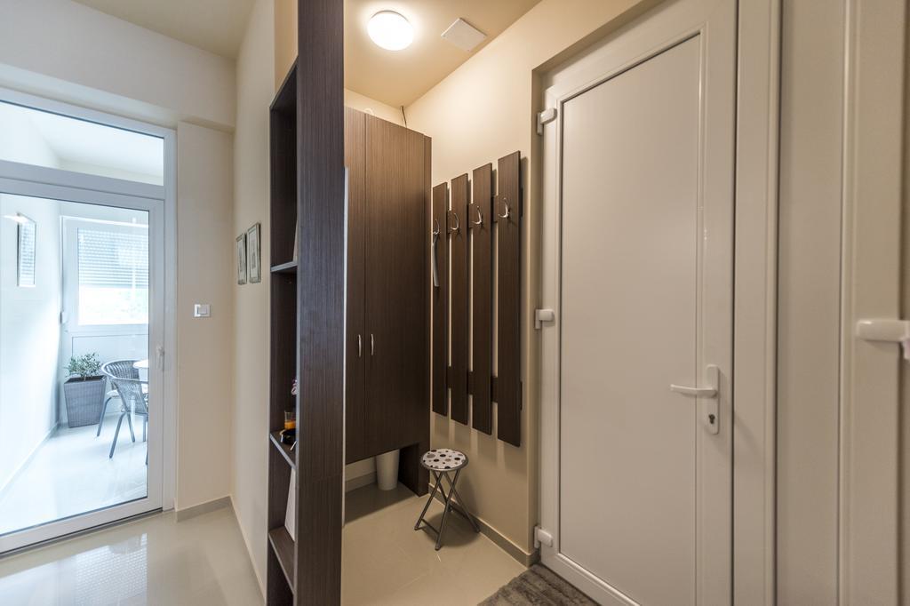 Apartman Cesaric Ösek Dış mekan fotoğraf