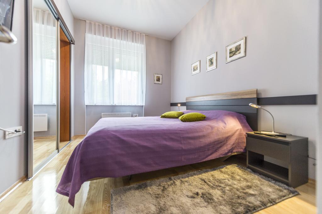 Apartman Cesaric Ösek Dış mekan fotoğraf