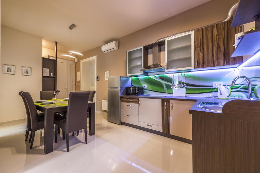 Apartman Cesaric Ösek Dış mekan fotoğraf