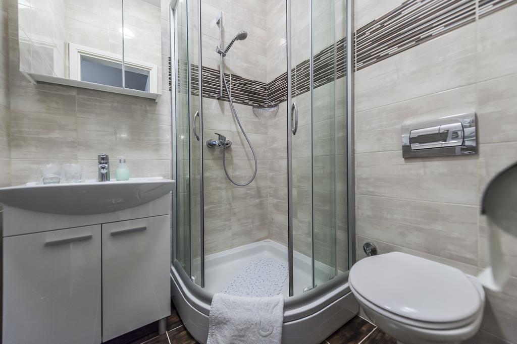 Apartman Cesaric Ösek Dış mekan fotoğraf